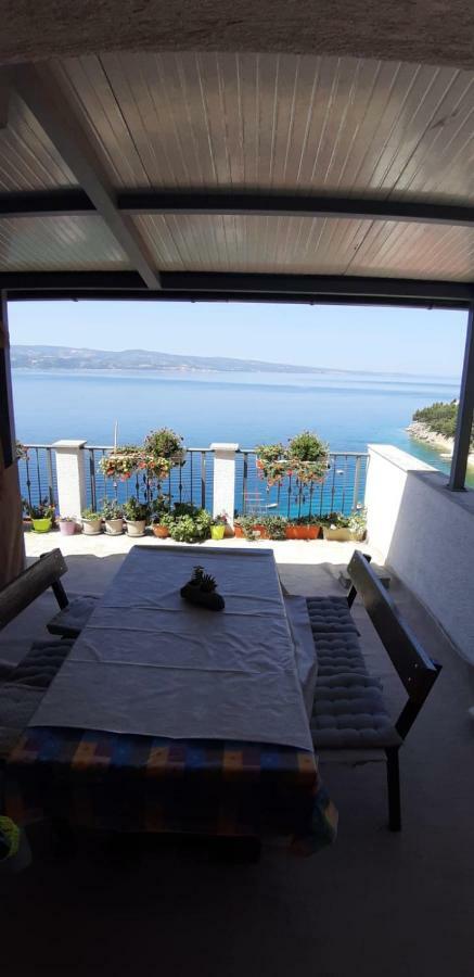 Appartement Leonarda à Omiš Extérieur photo